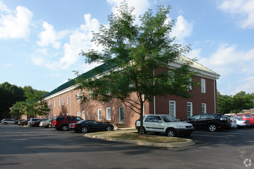 More Photos Of 406 Blankenbaker Pky, Louisville Office For Sale