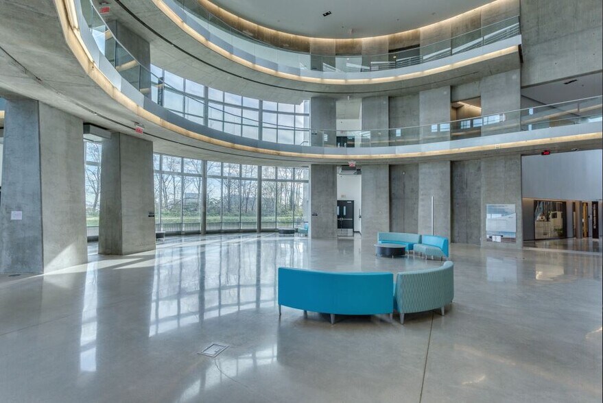 More Photos Of 3820 Cessna Dr, Richmond Office For Lease