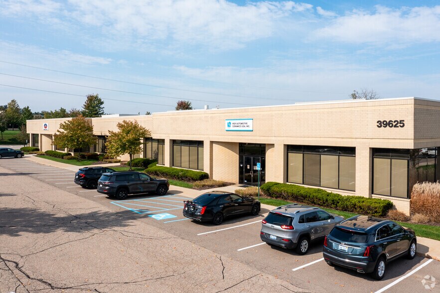More Photos Of 39625 Lewis Dr, Novi Research And Development For Lease
