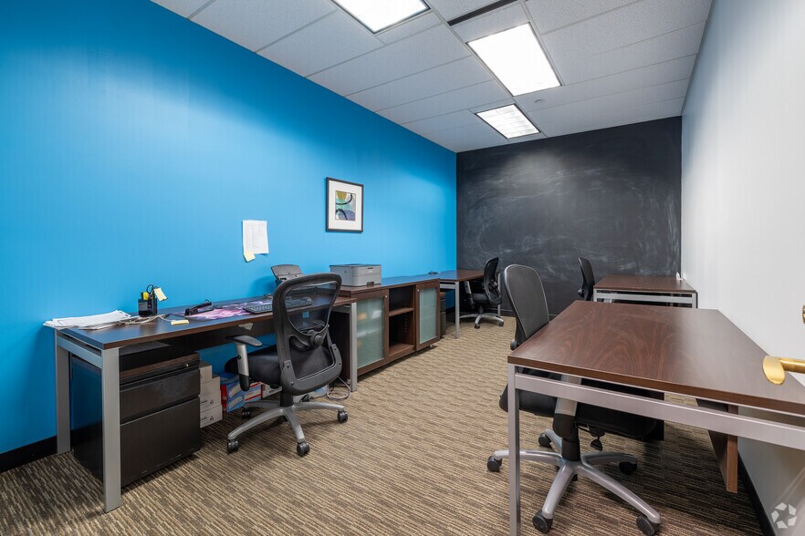 More Photos Of 1 S Church Ave, Tucson Coworking Space