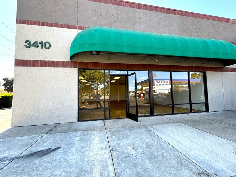 More Photos Of 3410-3436 W Hammer Ln, Stockton Unknown For Lease