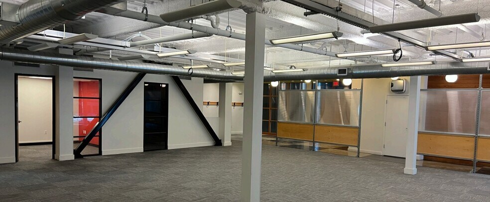 More Photos Of 6550 Vallejo St, Emeryville Research And Development For Lease
