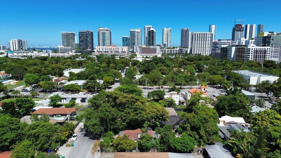 More Photos Of 255 NW 32nd St, Miami Apartments For Sale