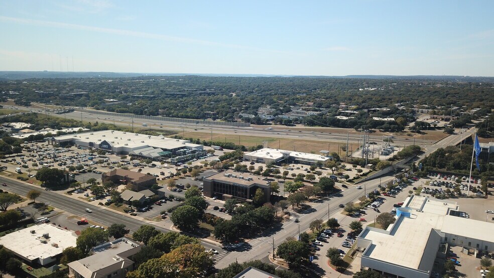 More Photos Of 3305 Steck Ave, Austin Loft Creative Space For Lease