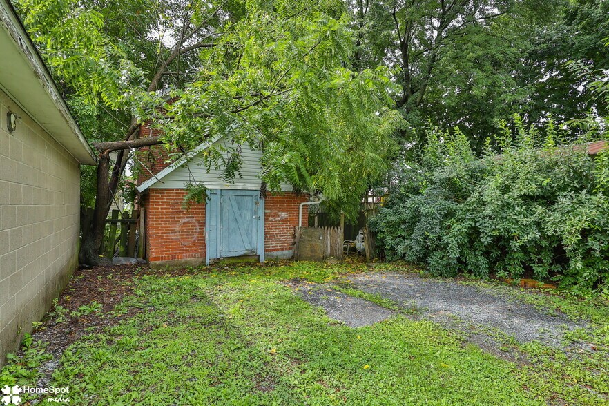 More Photos Of 217 Pen Argyl St, Pen Argyl Multifamily For Sale