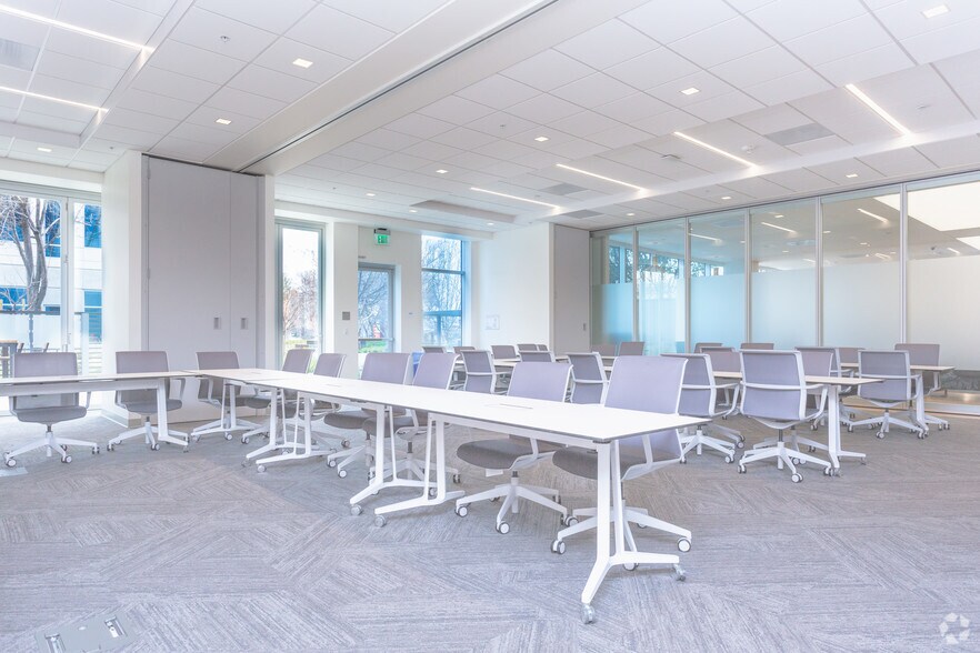 More Photos Of 1 Park Pl, Dublin Office For Lease