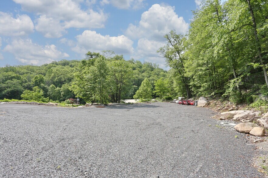 More Photos Of 345 State 17 hwy, Hillburn Land For Sale