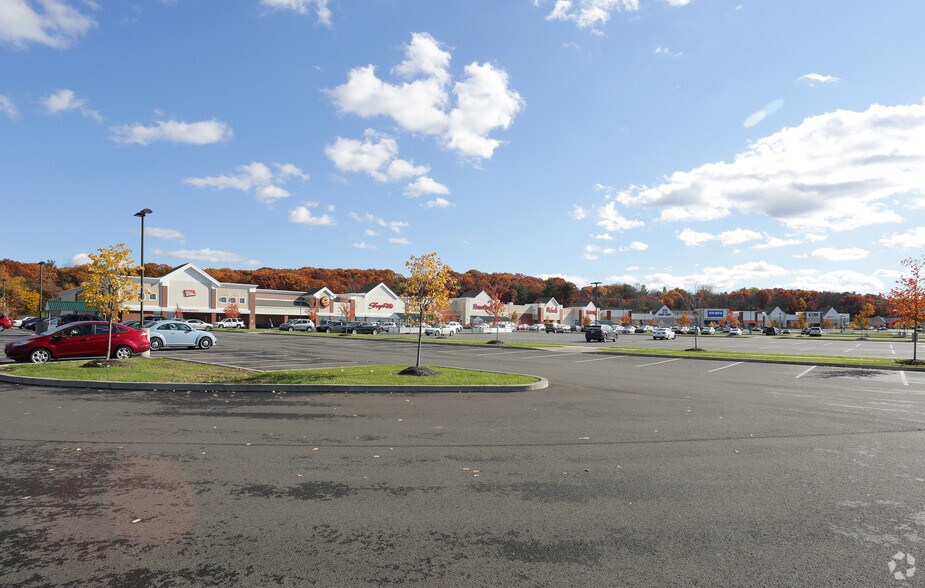 More Photos Of Route 4 and 43, North Greenbush Unknown For Lease