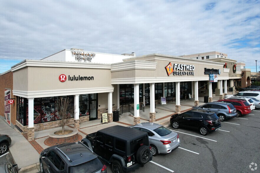 More Photos Of 300 S Stratford Rd, Winston-Salem Unknown For Lease