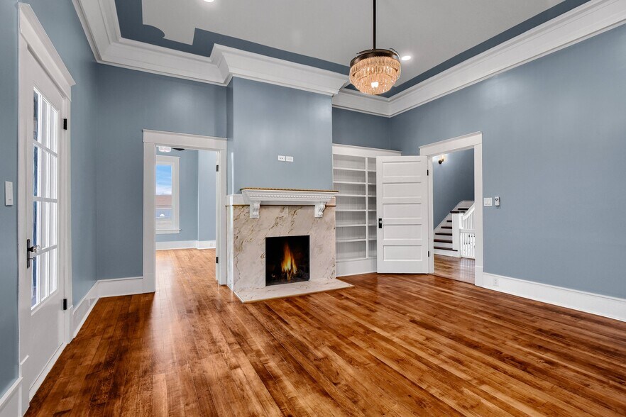 More Photos Of 511 S Travis St, Sherman Office For Sale