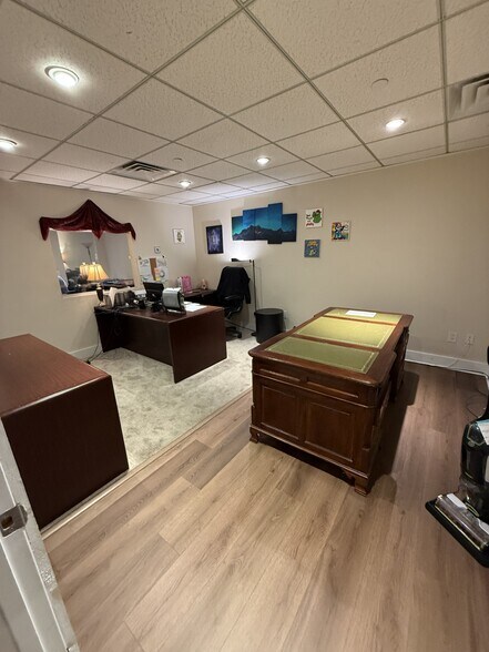 More Photos Of 11 N 2nd St, Philadelphia Apartments For Sale