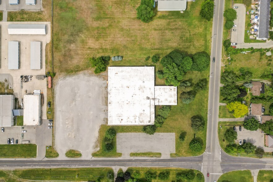 More Photos Of 620 Ireland Rd, Norfolk Manufacturing For Lease