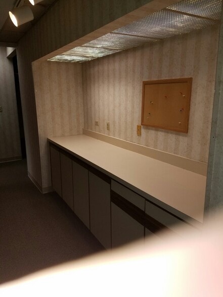 More Photos Of 201 3rd St, Parkersburg Office For Sale