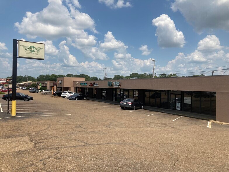 More Photos Of 1410-1444 Ellis Ave, Jackson General Retail For Sale