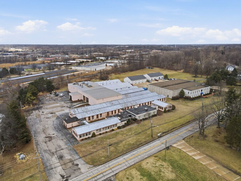 More Photos Of 8665 Station St, Mentor Warehouse For Sale