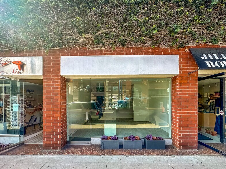 More Photos Of 416 N Bedford Dr, Beverly Hills Medical For Lease