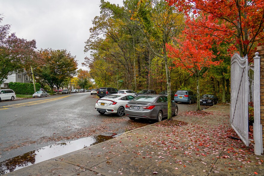 More Photos Of 465 Belfield Ave, Staten Island Office For Lease