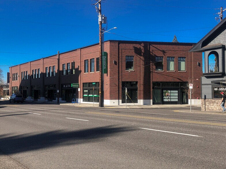 More Photos Of 5035 NE Sandy Blvd, Portland Storefront Retail Office For Lease