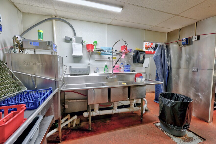 More Photos Of 36422 State Highway 23, Grand Gorge Restaurant For Sale