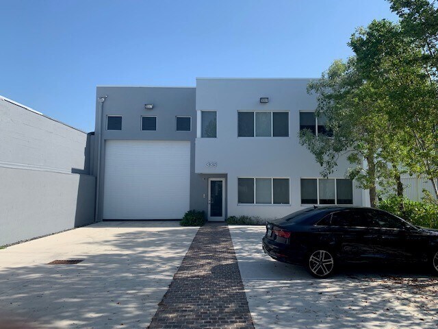 More Photos Of 335 Ne 61st St, Miami Flex For Lease