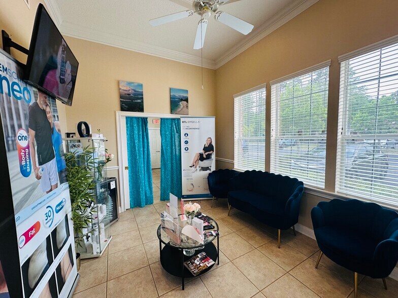 More Photos Of 305 Kingsley Lake Dr, Saint Augustine Medical For Lease