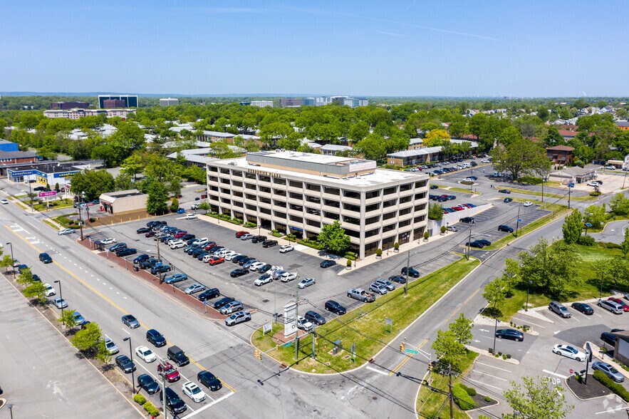 More Photos Of 10 Parsonage Rd, Edison Medical For Lease