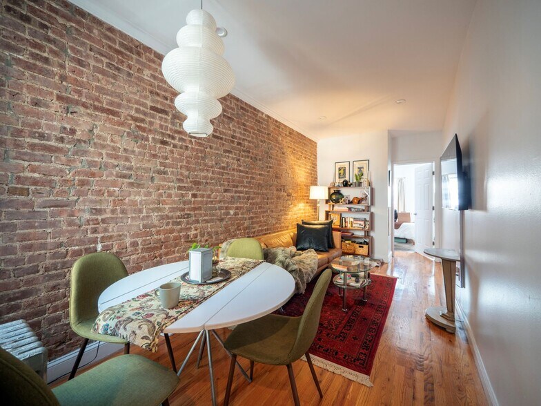 More Photos Of 103 Grattan St, Brooklyn Apartments For Sale