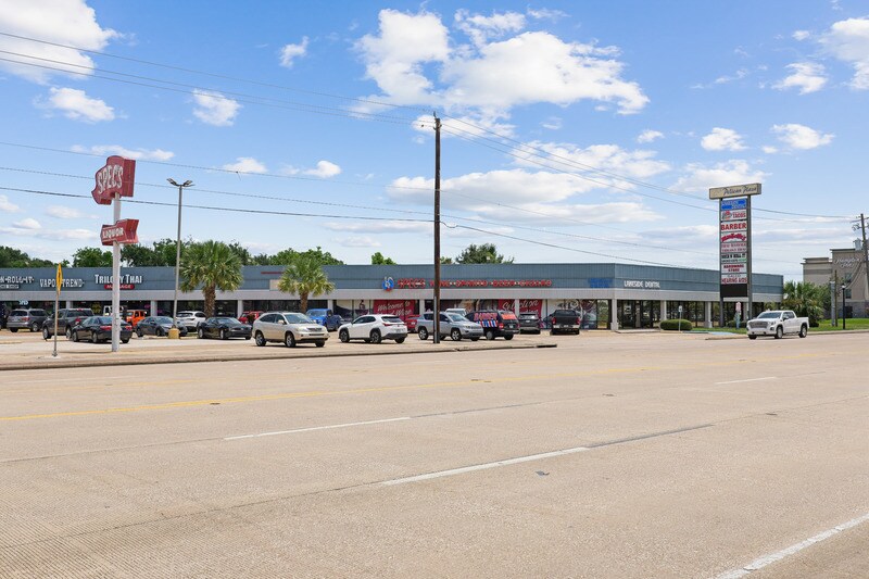 Primary Photo Of 3100-3150 Nasa Rd, Seabrook Unknown For Lease