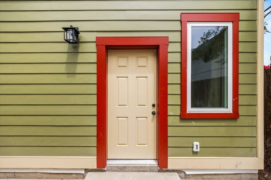 More Photos Of 6516 Del Playa Dr, Isla Vista Apartments For Sale