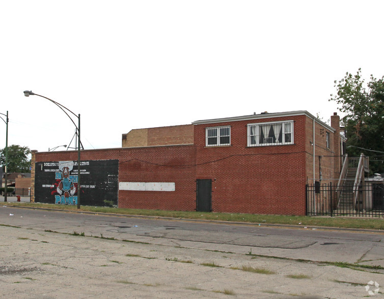 Primary Photo Of 8557 S Ashland Ave, Chicago Storefront For Sale