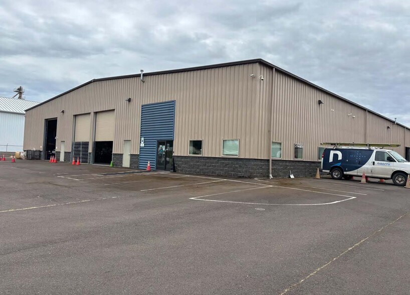 Primary Photo Of 3543 Steelhead Run Dr NE, Albany Warehouse For Lease