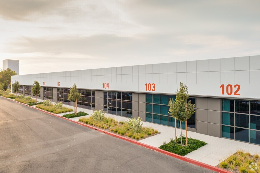 More Photos Of 16 Technology Dr, Irvine Light Manufacturing For Lease