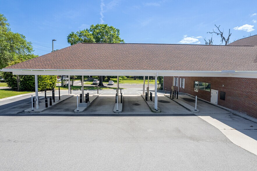 More Photos Of 300 W Main St, Lake Butler Storefront Retail Office For Sale