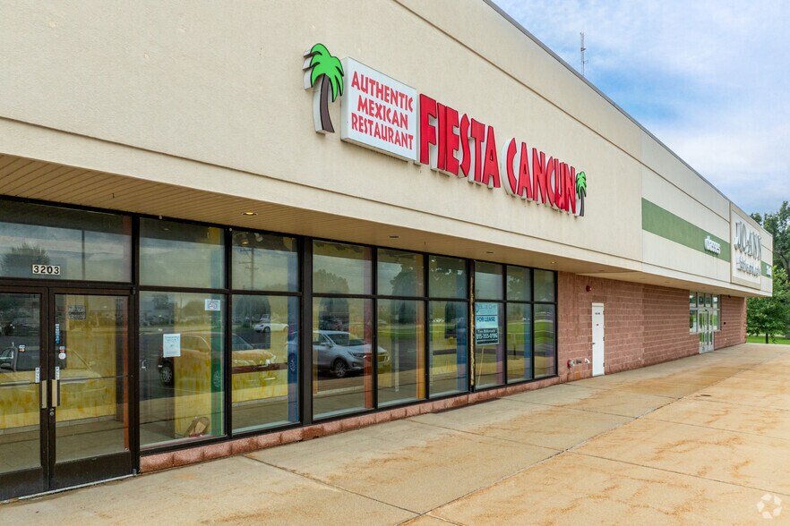 More Photos Of 3215 E Lincolnway, Sterling Freestanding For Sale