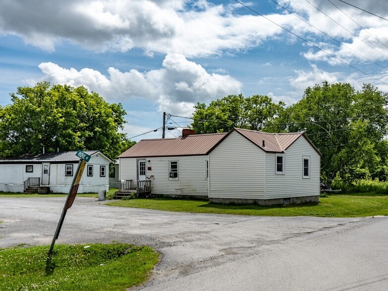 More Photos Of 50 Davis St, Presque Isle Manufactured Housing Mobile Home Park For Sale