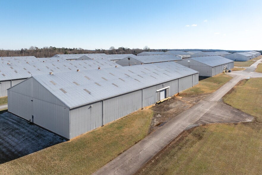 More Photos Of 200 Kentuck Rd, Danville Warehouse For Sale