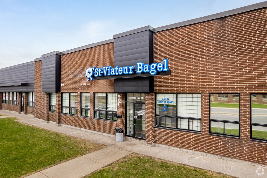 More Photos Of 90A-90F Boul Brunswick, Dollard-des-Ormeaux Warehouse For Lease