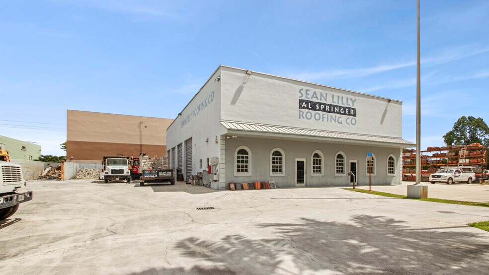 More Photos Of 14701 SW 137th St, Miami Light Distribution For Lease