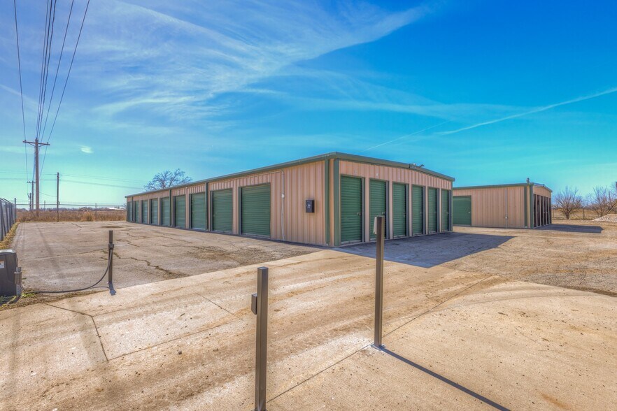 More Photos Of 14620 S 417th East Ave, Coweta Self Storage For Sale