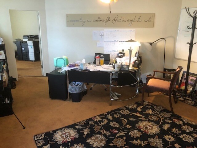 More Photos Of 3901 S Wayne Ave, Fort Wayne Office For Sale