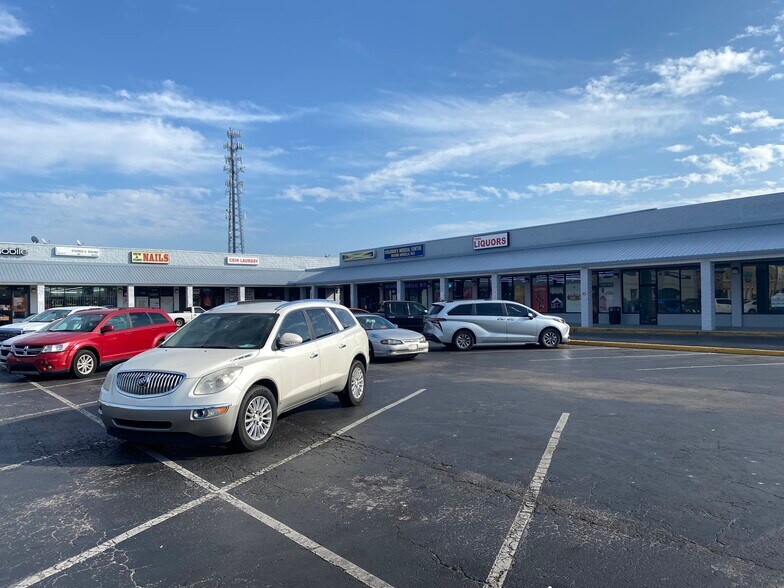 More Photos Of 1206-1264 N Broadway Ave, Bartow Unknown For Lease