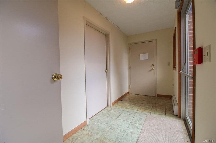 More Photos Of 16789 Kenmore Rd, Kendall Office For Sale