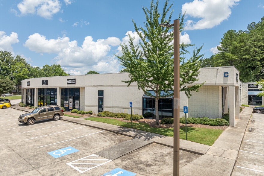 Primary Photo Of 6500 McDonough Dr, Norcross Showroom For Lease