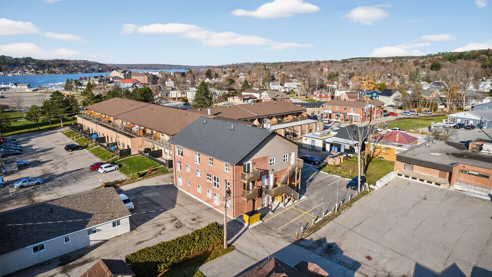 Primary Photo Of 2 Tessier Dr, Penetanguishene Apartments For Sale