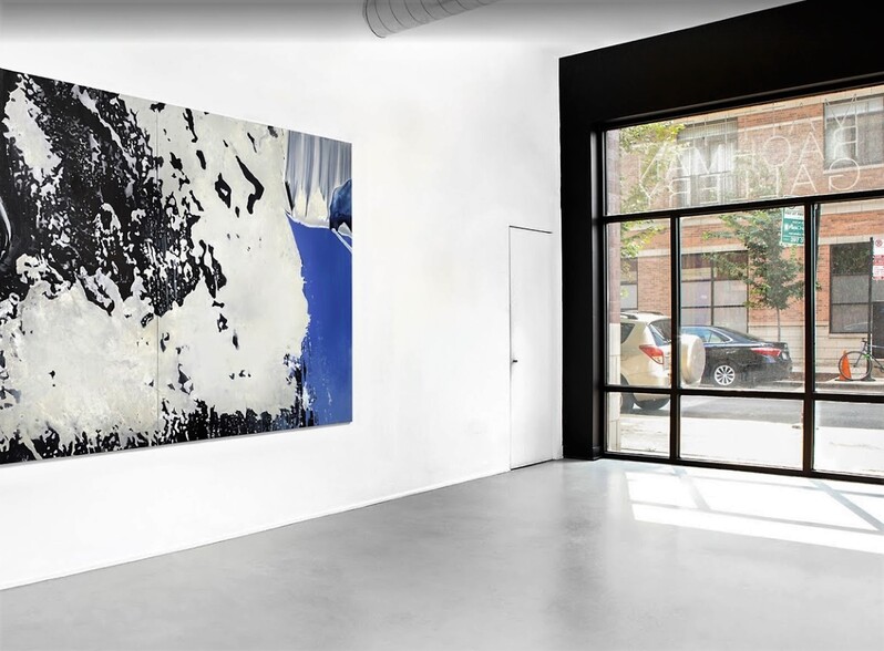 More Photos Of 1659 W Chicago Ave, Chicago Apartments For Sale