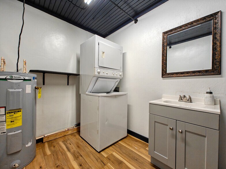 More Photos Of 433 Cedar St, Gleason Specialty For Sale