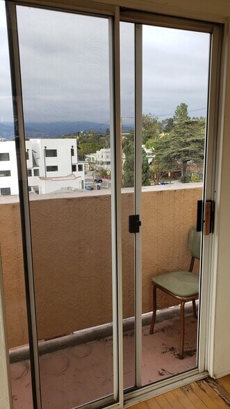 More Photos Of 2305 Glendale Blvd, Los Angeles Apartments For Sale