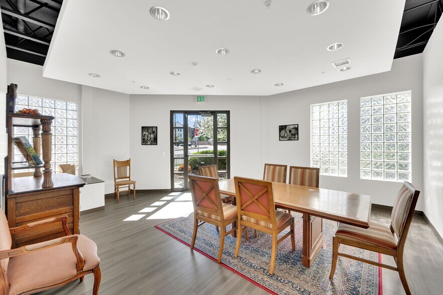More Photos Of 508 W 400 N, Salt Lake City Office For Lease