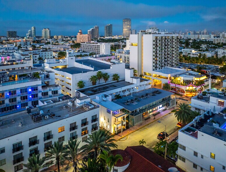 More Photos Of 124 11th St, Miami Beach Hotel For Sale