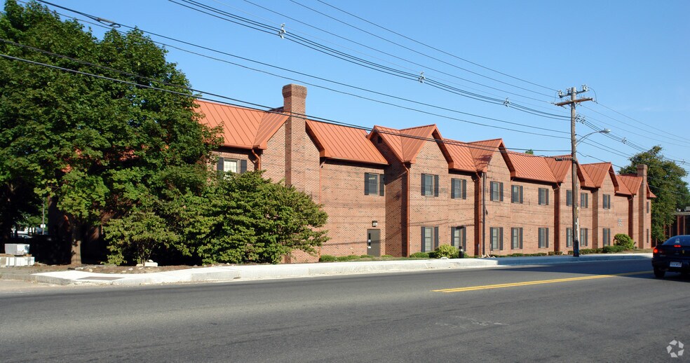 More Photos Of 851 Main St, Weymouth Medical For Lease